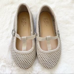 Zara Baby Gray Suede Perforated Ballerina Shoes